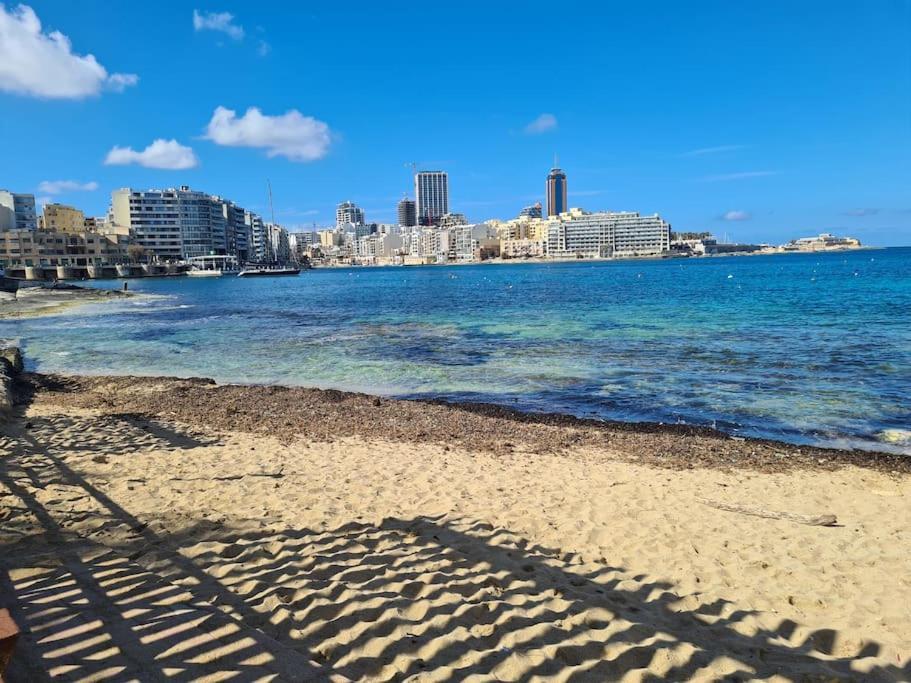Cozy Inside.City & Beach Outside Leilighet Sliema Eksteriør bilde