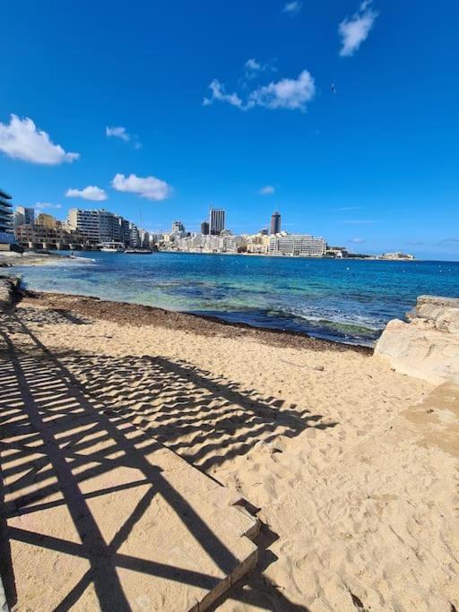 Cozy Inside.City & Beach Outside Leilighet Sliema Eksteriør bilde